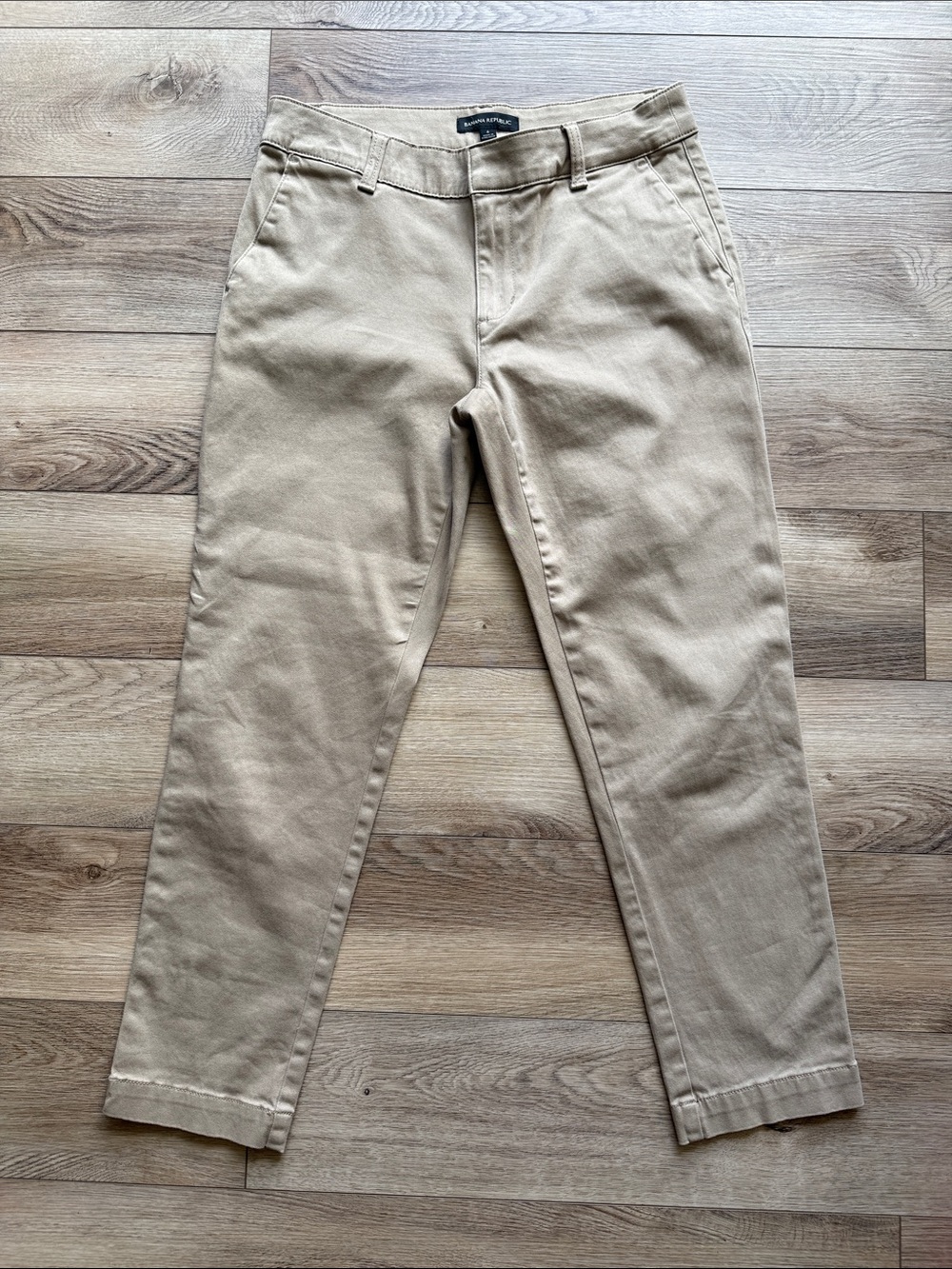 Banana Republic Women’s Cropped Chino Pants